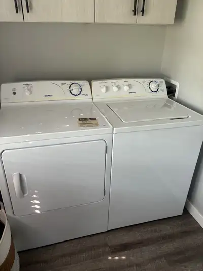 Washer and dryer set Washer works really good nothing wrong with it Dryer stopped blowing heat would...
