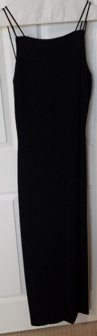 Ladies Full Length Black Dress Size 8