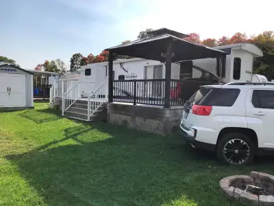 $40.000 OBO Enjoy the ultimate seasonal retreat in this 43-foot Forest River Sandpiper Model #402QB,...