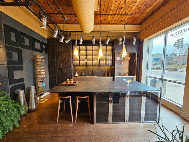 LUXURY DOCA KITCHEN DISPLAY (AS IS) in Cabinets & Countertops in City of Toronto