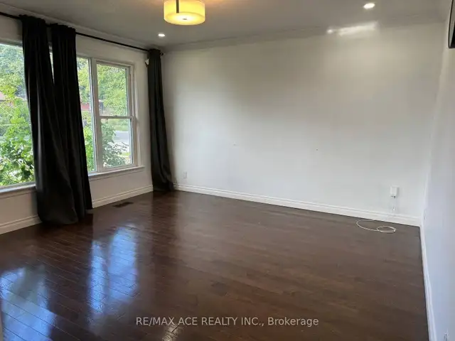 room for rent $650 plus utilities  in Room Rentals & Roommates in Oshawa / Durham Region - Image 5
