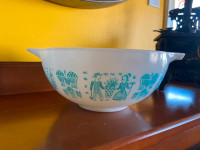 Vintage Pyrex USA Butterprint Amish Cinderella Bowl # 443