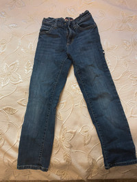 Jeans slim fit size 7 tommy hilfiger in excellent conditions 