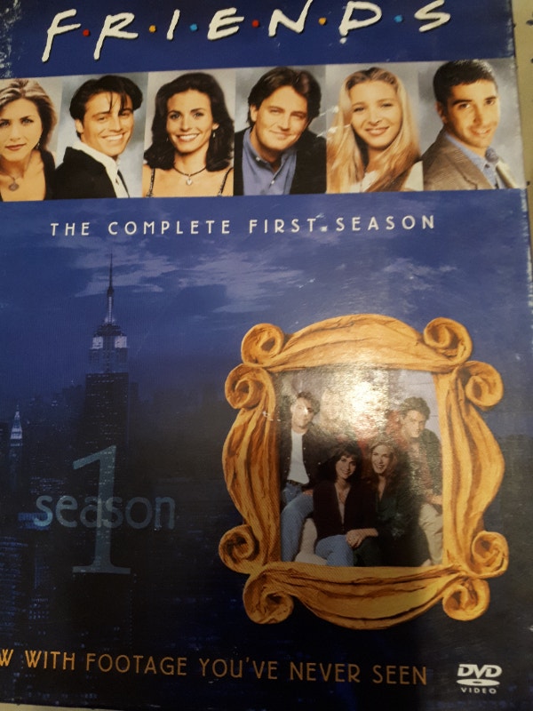 FRIENDS TV Season 1 Box Set (4 Dvds) With Footage Never Seen CDs
