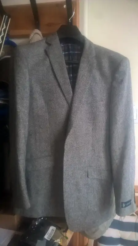 U.S. Polo Assn. Men's Wool Gray Donegal Sport Coat    40 Reg. in Men's in Bedford - Image 4