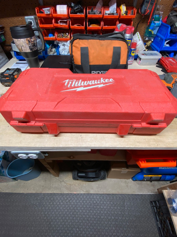 Milwaukee 10 AMP SAWZALL IN GOOD CONDITION FOR SALE in Power Tools in Winnipeg - Image 3