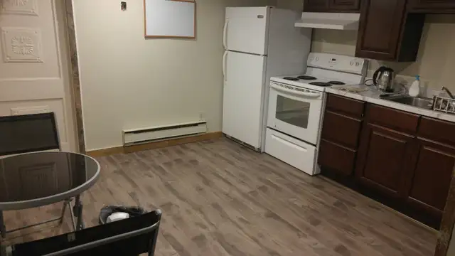 Room for rent in a two bedroom apartment in Room Rentals & Roommates in Charlottetown - Image 3