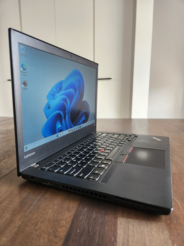 Laptop Lenovo Thinkpad T470 | Intel Core I5 | 8 Gb RAM | SSD 240 dans Portables  à Laval/Rive Nord - Image 4