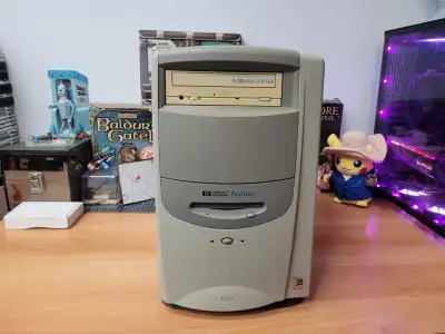 HP Pavilion 6330 Retro Gaming PC - K6-2 300, 128MB, Voodoo 3, View more