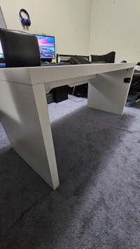 Malm desk - white