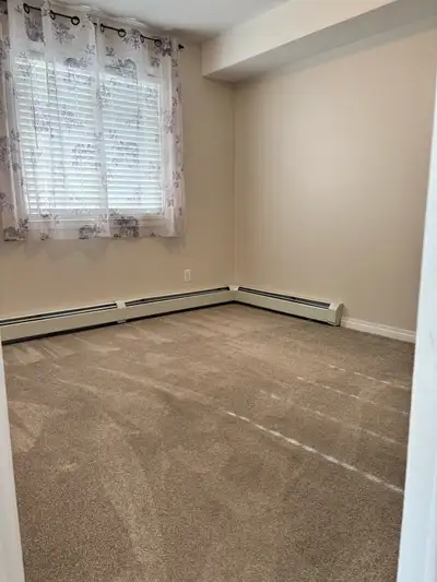 Looking for Suitable Roommate in SW Condo