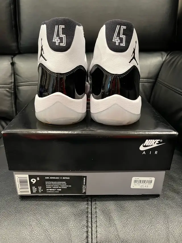 Air Jordan 11 Retro • Concord • Size 9.5 in Men's Shoes in City of Toronto - Image 3