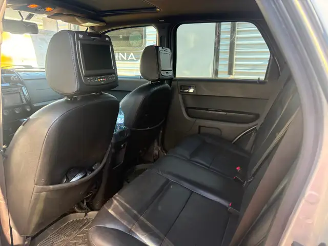 2008 Ford escape580120324866713604