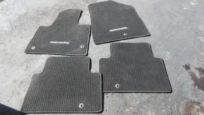 I’m selling a set of authentic black Hyundai OEM floor mats that originally came with our Hyundai Sa...