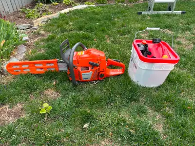 Husqvarna Chainsaw 365 20 in. bar 4.6hp, View more
