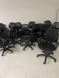 Black swivel reclining office chairs