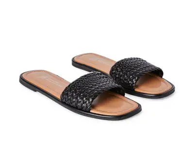 Time and Tru Sandals, Voir plus