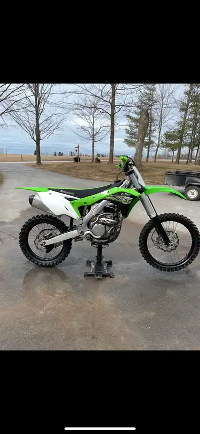 2017 Kawasaki kx250f dirtbike runs great and has lots of power, bike is fully stock and has 78.5 hou...