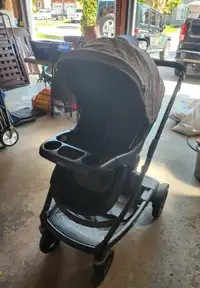 Graco Stroller sit & stand (can be used as Double)