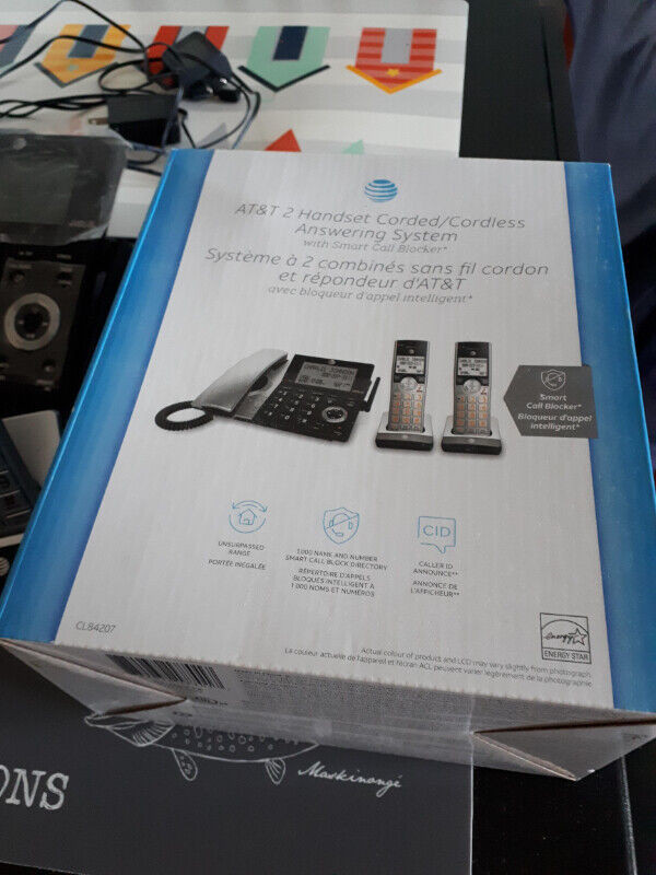 AT&T 2-Handset Cordless Phone System w/ Answering System in Home Phones & Answering Machines in City of Toronto
