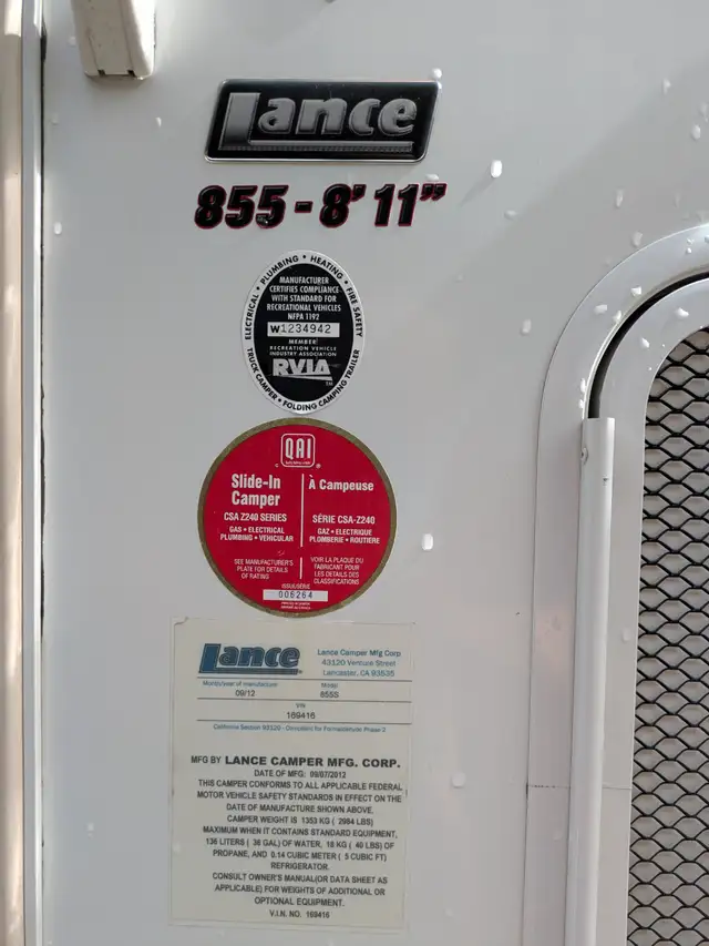 CAMPEUR LANCE 855S - Boite campeur in RVs & Motorhomes in Sherbrooke - Image 10