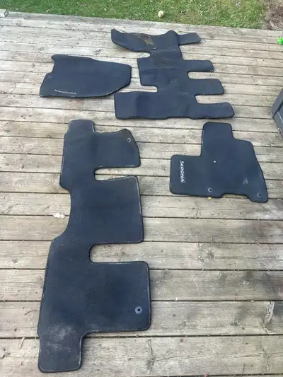 Free Kia Sedona floor mats, View more