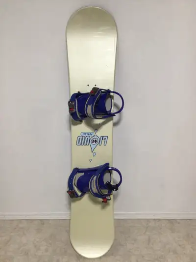 Package deal: Snowboard with bindings, pants and boots, View more