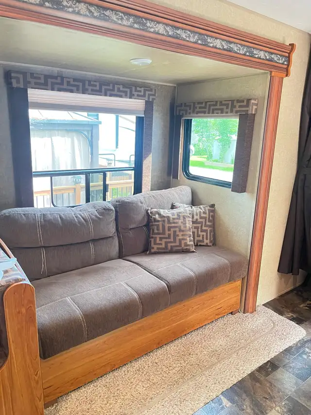For sale! Site B139 - 2016 Starcraft - AR-ONE MAXX  26BHS in Travel Trailers & Campers in Owen Sound - Image 9