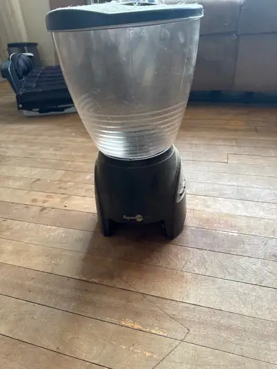 Aspen pet food dish, View more