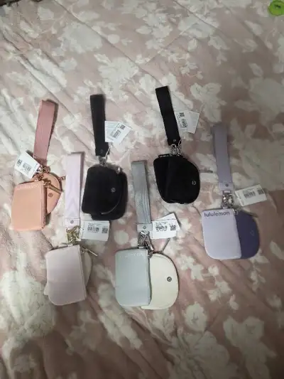 Brandnew Lululemon mini bags and mini clutch 100% authentic Lulu, View more