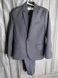 H&M Kids Navy Blue Suit. Size 5-6