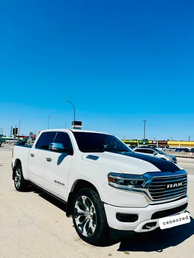 Fully Loaded Top Spec 5.7 V8 Ram Longhorn with switchable 4x4 system. Height Adjustable Air Suspensi...