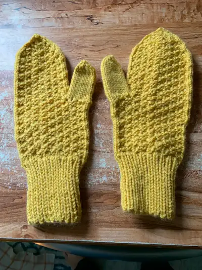 hand knit mittens or very best offer   xxxxx, View more