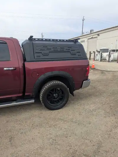 Aluminum canopy for: RAM 1500, 2500, 3500 5ft 7 and 6ft 4 in stock. Also in stock: Tacoma, Gladiator...