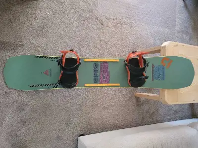 Sims distortion 158cm snowboard with Large union flight pro bind, View more