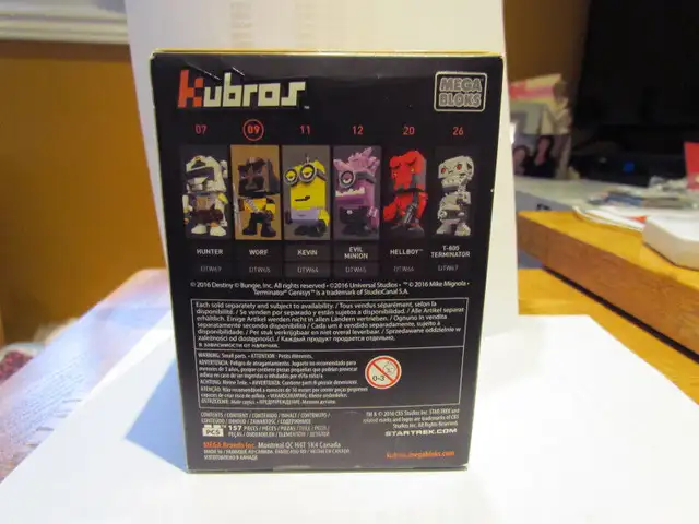 Star Trek The Next Generation - WORF in Toys & Games in Kitchener / Waterloo - Image 4