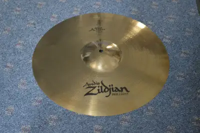 CYMBAL .. NEW ! ! .. ZILDJIAN, 17" 'BRILLANT' ROCK CRASH, View more