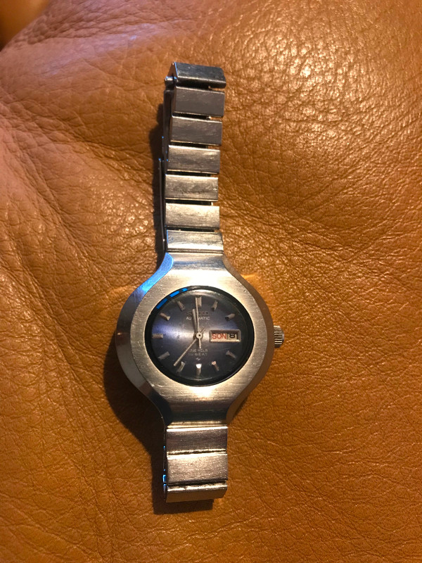 Vintage Seiko Wrist Watch 2206-7010 in Jewellery & Watches in Bathurst