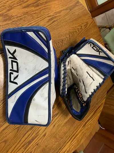 Hockey Goalie Senior Blocker and Glove Combo Pro Series Reebok , View more