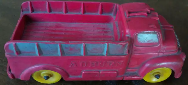 Vintage Auburn Red Fire Truck, 6 Inches in Arts & Collectibles in Stratford - Image 3