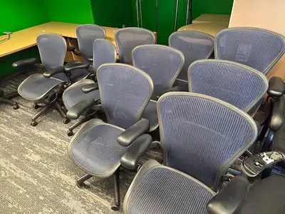 Herman Miller Aeron Chair!, View more