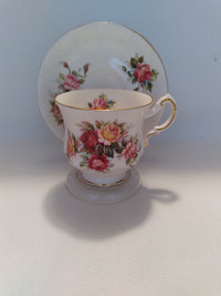 Paragon Flower Festival "E" Roses Cup & Saucer