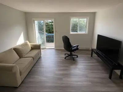 We are looking for a roommate for a shared room in a clean and comfortable 2 BHK apartment. Apartmen...