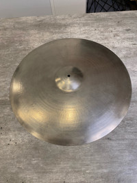 Cymbal Ride Zyn 22 po (2090g) vintage