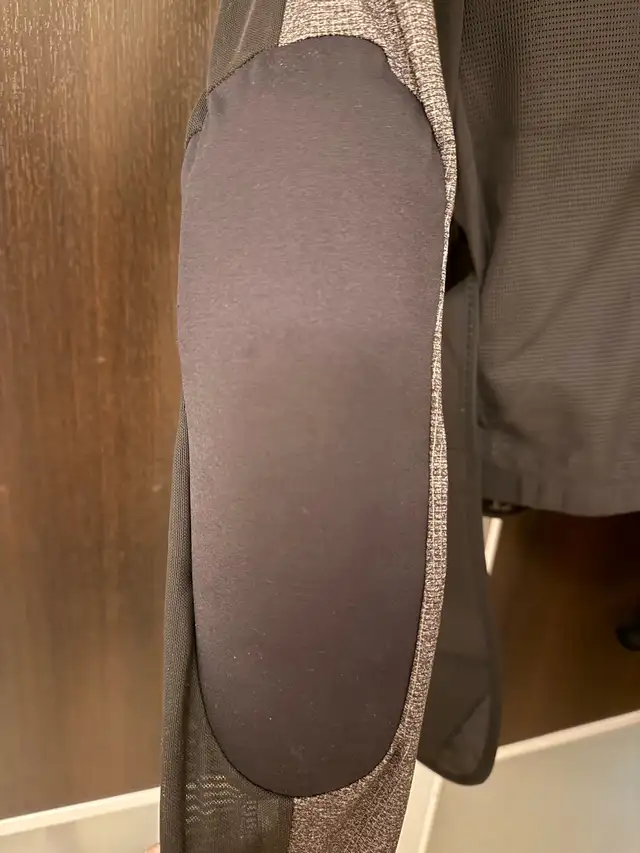 LS2 Motorcycle Jacket in Other in Regina - Image 5