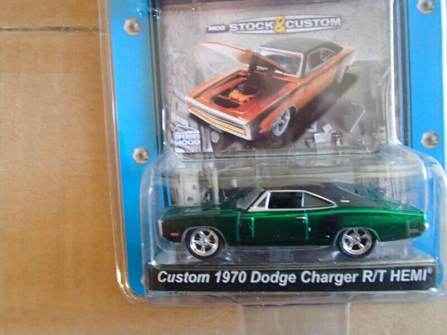 1:64 Greenlight MCG S&C S7 1970 Dodge Charger R/T  Green Machine in Toys & Games in Sarnia - Image 2