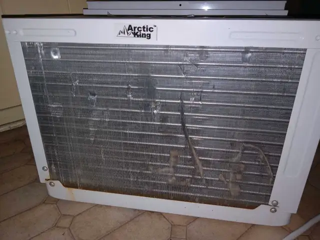 Aire climatisé de fenêtre 8000 et 5000 btu in Windows, Doors & Trim in Laval / North Shore - Image 6