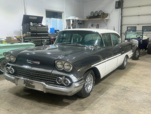 1958 Chevrolet Bel Air / 150 / 210