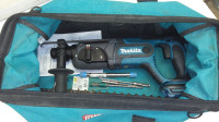 Makita 18v SDS Hammer Drill/Angle Grinder NEW