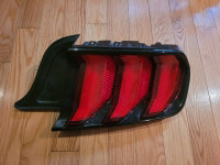 Ford Mustang tail light right feux arriere lumiere droite
